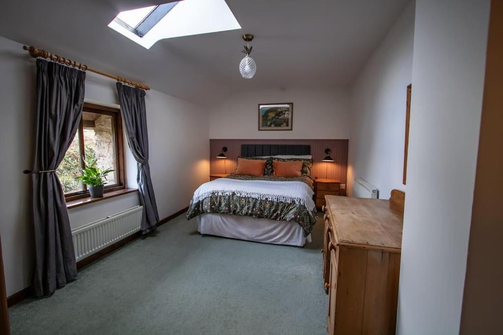 The Wheelhouse At Hewish Mill Villa Bittadon Buitenkant foto