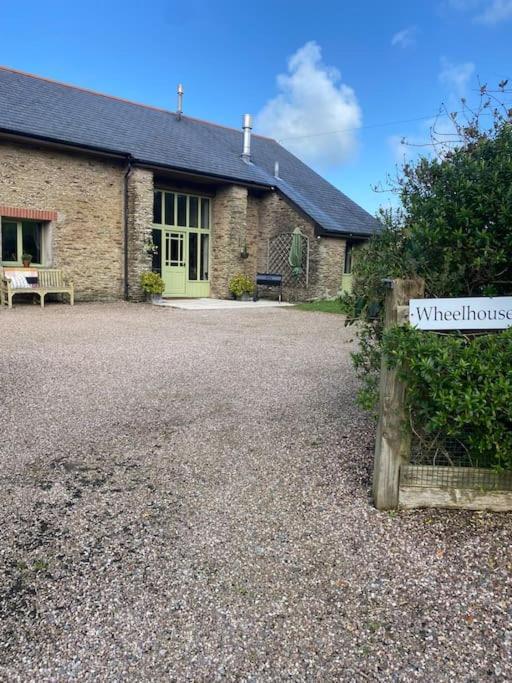 The Wheelhouse At Hewish Mill Villa Bittadon Buitenkant foto